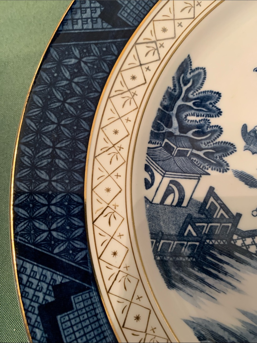 1945-1952 Occupied Japan Blue Willow/Gold Accents Oval Serving Bowl & 10” Plate
